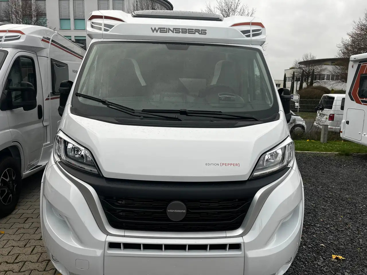 Weinsberg CaraCompact 600 MEG Pepper Mietwagen Verfügbar - Camping-car profilé: photos 2 Weinsberg CaraCompact 600 MEG Pepper Mietwagen Verfügbar - Camping-car profilé: photos 2