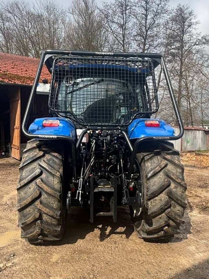New Holland T5.110 AutoCommand - Tracteur forestier: photos 5 New Holland T5.110 AutoCommand - Tracteur forestier: photos 5