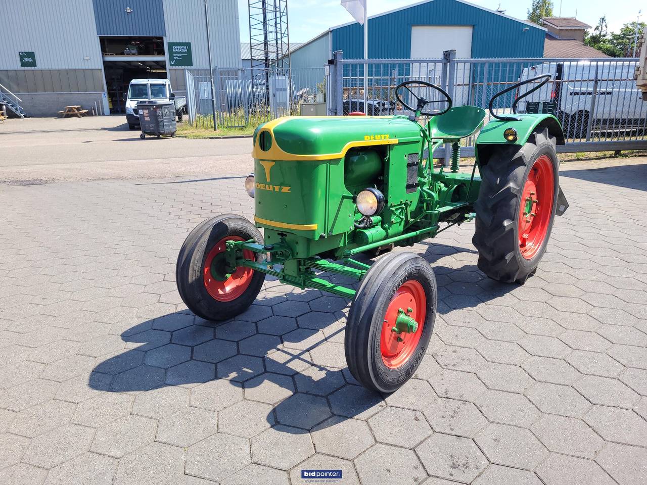 Deutz F2l 612 - Tracteur agricole: photos 2 Deutz F2l 612 - Tracteur agricole: photos 2