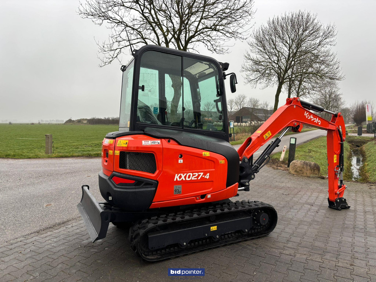 Kubota KX 027 - 4 GL  minigraver - Mini pelle: photos 3 Kubota KX 027 - 4 GL  minigraver - Mini pelle: photos 3