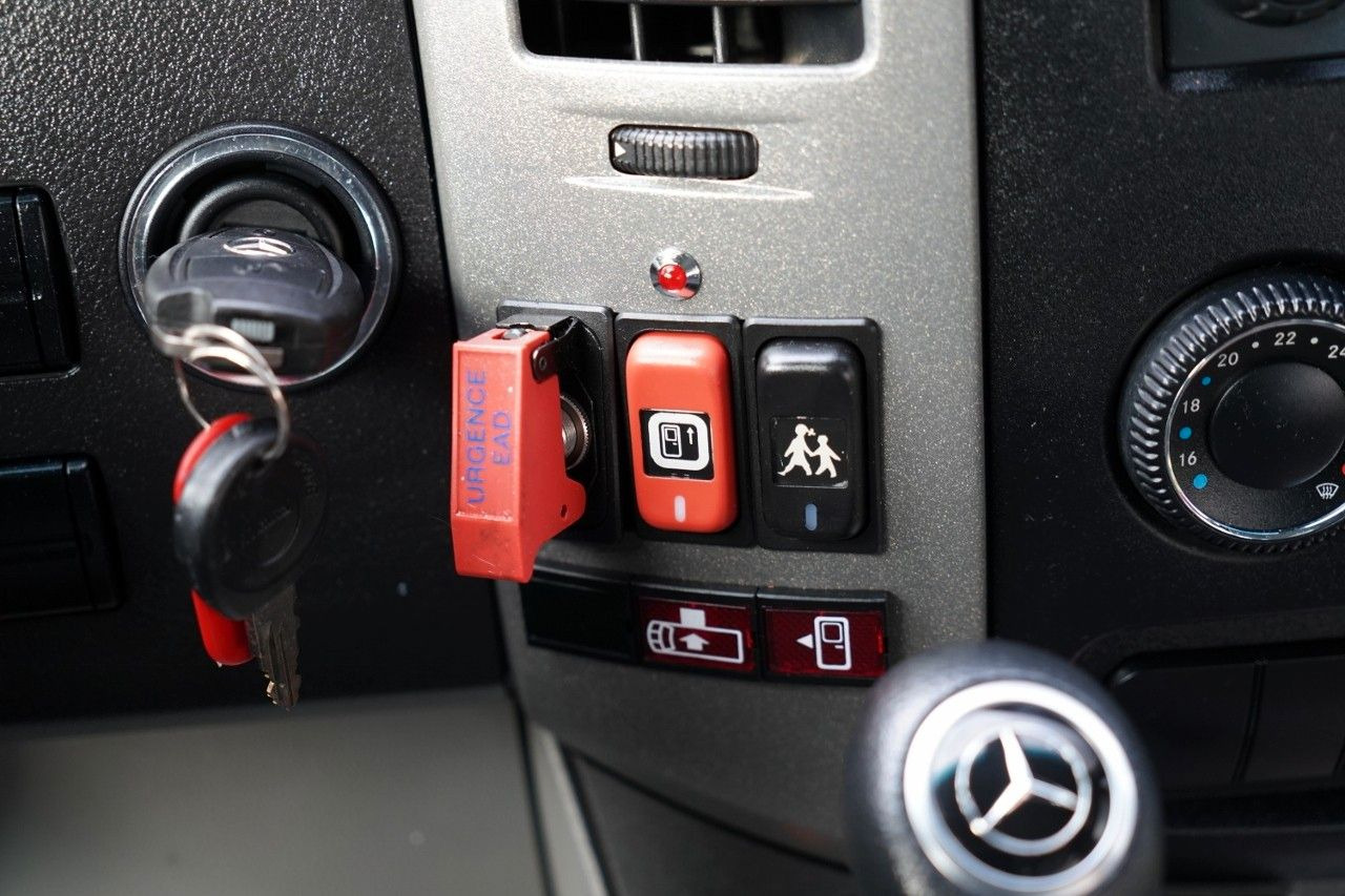 Crédit-bail de Mercedes-Benz SPRINTER 516 CDI / SPROWADZONY Z FRANCJI / Mercedes-Benz SPRINTER 516 CDI / SPROWADZONY Z FRANCJI /: photos 26 Crédit-bail de Mercedes-Benz SPRINTER 516 CDI / SPROWADZONY Z FRANCJI / Mercedes-Benz SPRINTER 516 CDI / SPROWADZONY Z FRANCJI /: photos 26