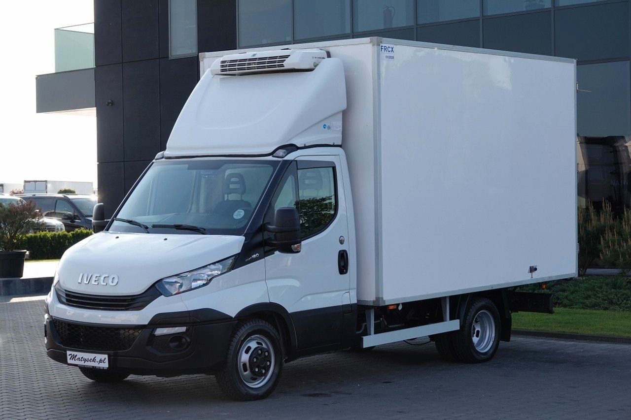 Iveco DAILY / 3.0D -180KM / CHŁODNIA / HAKÓWKA / AGRE - Utilitaire frigorifique: photos 3 Iveco DAILY / 3.0D -180KM / CHŁODNIA / HAKÓWKA / AGRE - Utilitaire frigorifique: photos 3
