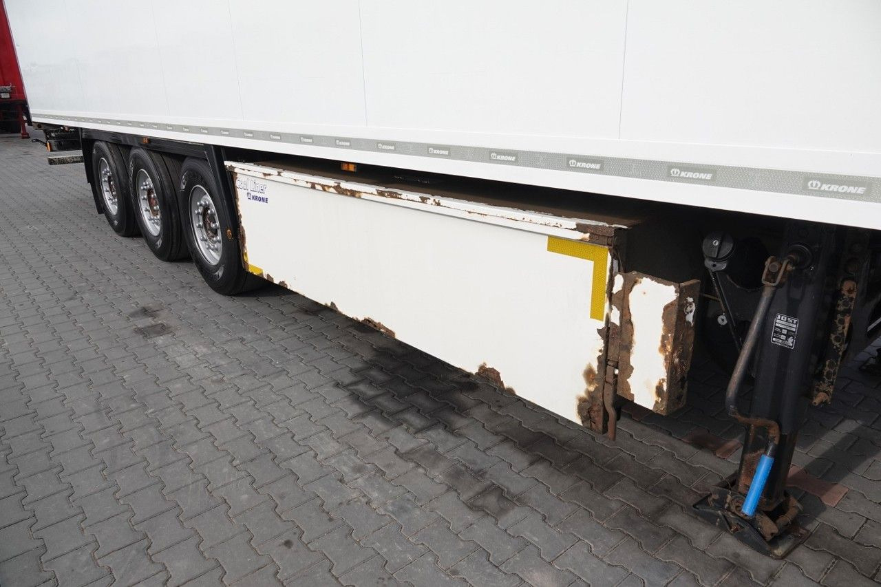 Krone CHŁODNIA / CARRIER VECTOR 1550 / SAF / OŚ PODNO - Semi-remorque frigorifique: photos 5 Krone CHŁODNIA / CARRIER VECTOR 1550 / SAF / OŚ PODNO - Semi-remorque frigorifique: photos 5