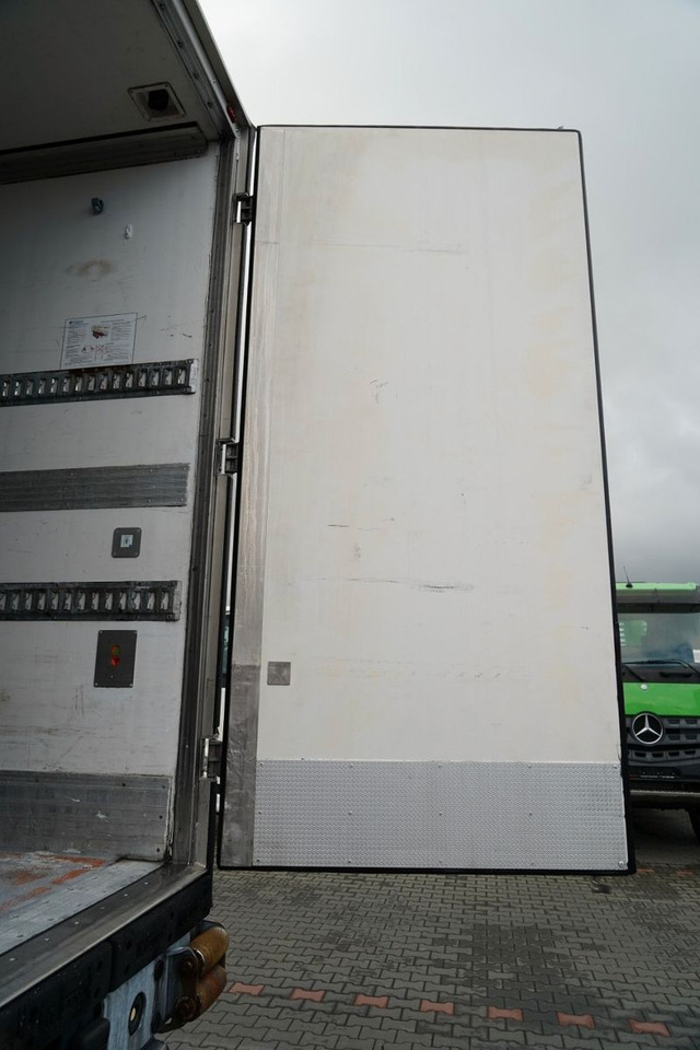 Semi-remorque frigorifique LeciTrailer CHŁODNIA / CARRIER VECTOR 1350 /  OŚ PODNOSZONA: photos 13