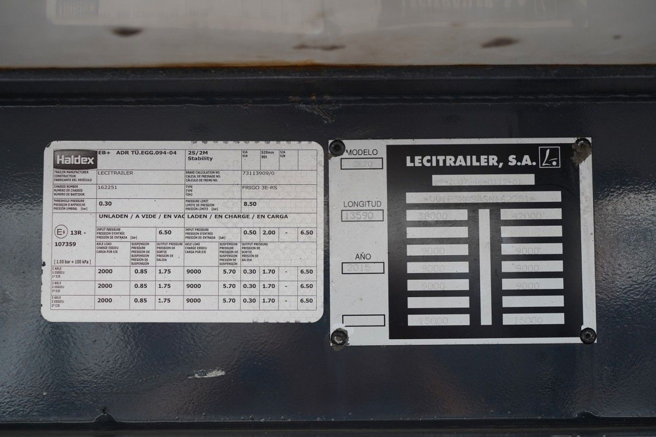 Semi-remorque frigorifique LeciTrailer CHŁODNIA / CARRIER VECTOR 1350 /  OŚ PODNOSZONA: photos 19