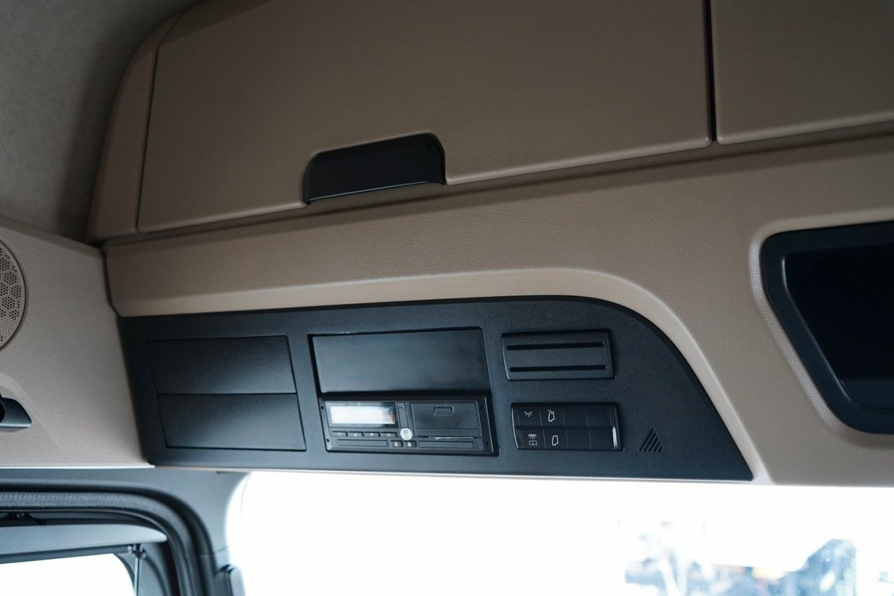 Camion à rideaux coulissants Mercedes-Benz ACTROS 2545 / SOLÓWKA / 6x2 / OŚ PODNOSZONA / B: photos 33 Camion à rideaux coulissants Mercedes-Benz ACTROS 2545 / SOLÓWKA / 6x2 / OŚ PODNOSZONA / B: photos 33