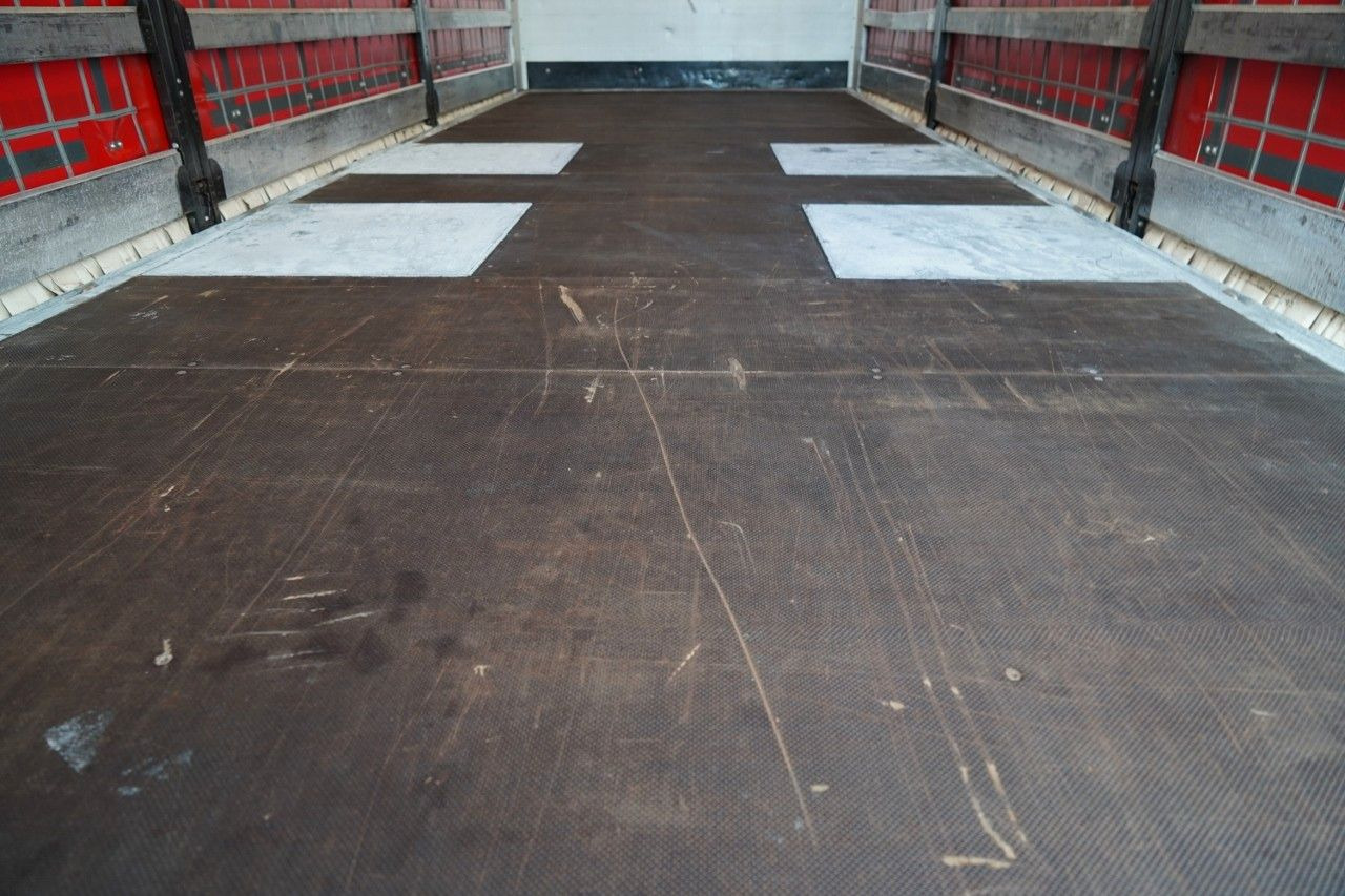 Camion à rideaux coulissants Mercedes-Benz ACTROS 2545 / SOLÓWKA / 6x2 / OŚ PODNOSZONA / B: photos 15 Camion à rideaux coulissants Mercedes-Benz ACTROS 2545 / SOLÓWKA / 6x2 / OŚ PODNOSZONA / B: photos 15