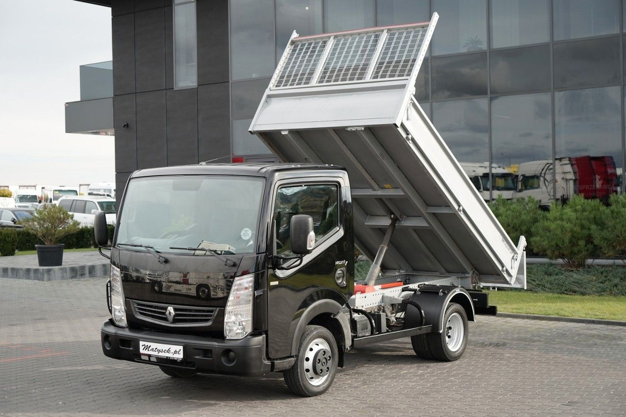 Renault MAXITY / WYWROTKA TYLNOZSYPOWA 3,2 M / BLIŹNIAK - Utilitaire benne: photos 1 Renault MAXITY / WYWROTKA TYLNOZSYPOWA 3,2 M / BLIŹNIAK - Utilitaire benne: photos 1