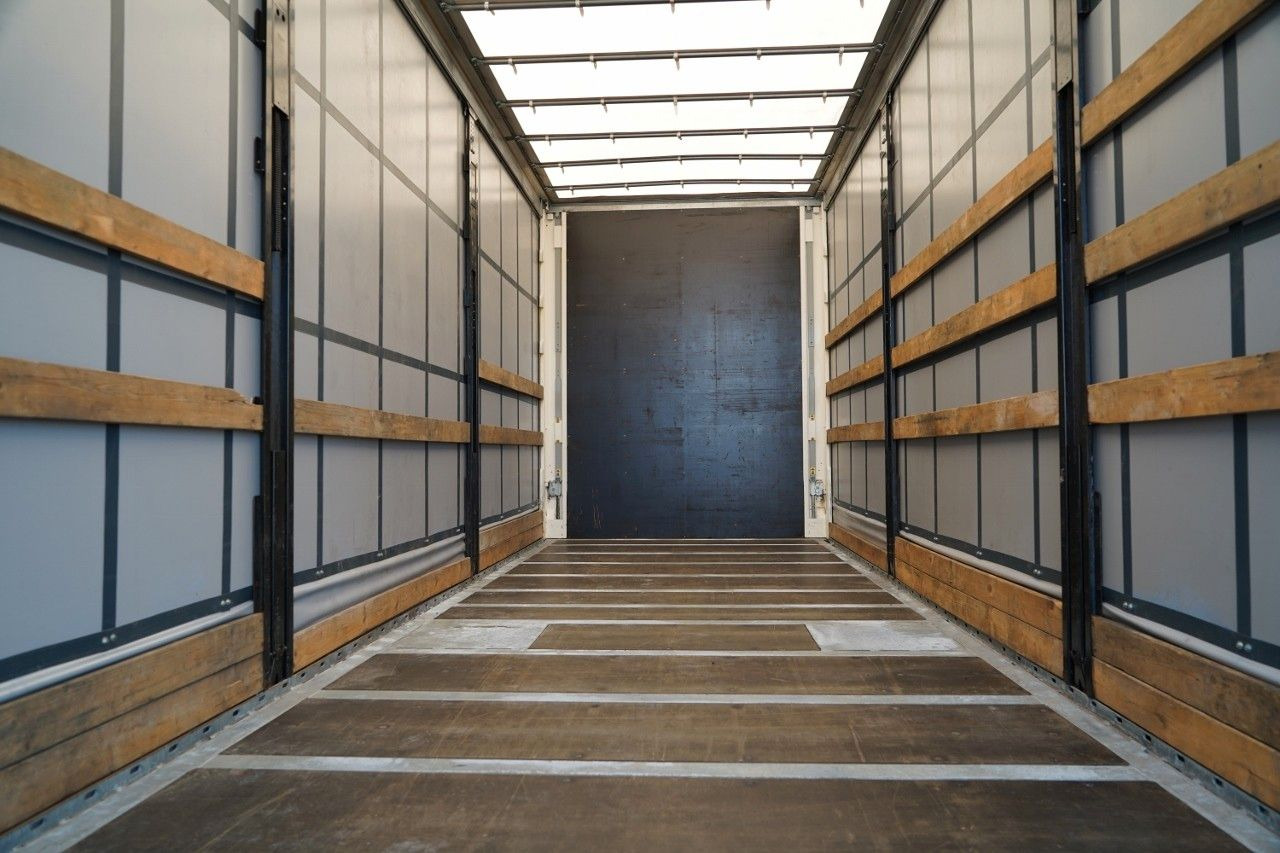 Crédit-bail de Scania P 280 / TANDEM / 4X2 / MEGA / I-PARK COOL / PRZ Scania P 280 / TANDEM / 4X2 / MEGA / I-PARK COOL / PRZ: photos 10 Crédit-bail de Scania P 280 / TANDEM / 4X2 / MEGA / I-PARK COOL / PRZ Scania P 280 / TANDEM / 4X2 / MEGA / I-PARK COOL / PRZ: photos 10