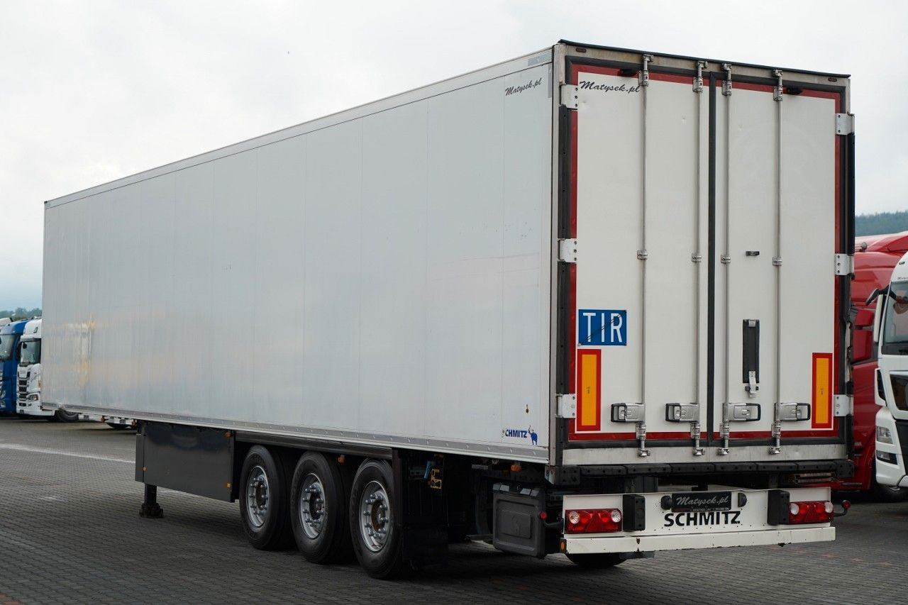 Schmitz Cargobull CHŁODNIA / THERMO KING SLX 300 / HAKÓWKA / HAKOW - Semi-remorque frigorifique: photos 3 Schmitz Cargobull CHŁODNIA / THERMO KING SLX 300 / HAKÓWKA / HAKOW - Semi-remorque frigorifique: photos 3