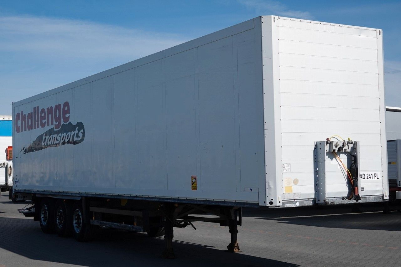 Schmitz Cargobull KONTENER KOFFER / WINDA MBB / SAF / SPROWADZONA - Semi-remorque frigorifique: photos 1 Schmitz Cargobull KONTENER KOFFER / WINDA MBB / SAF / SPROWADZONA - Semi-remorque frigorifique: photos 1