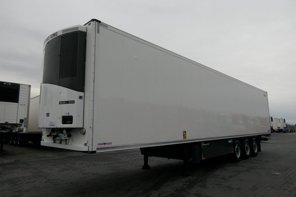 Schmitz Cargobull REFRIDGERATOR / THERMO KING SLX 200/PALLET BOX/ - Semi-remorque frigorifique: photos 2 Schmitz Cargobull REFRIDGERATOR / THERMO KING SLX 200/PALLET BOX/ - Semi-remorque frigorifique: photos 2