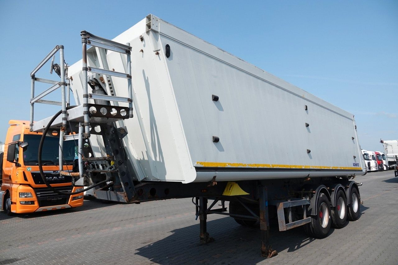 Schmitz Cargobull WYWROTKA 40 M3 / MULDA ALUMINIOWA / OŚ PODNOSZO - Semi-remorque benne: photos 4 Schmitz Cargobull WYWROTKA 40 M3 / MULDA ALUMINIOWA / OŚ PODNOSZO - Semi-remorque benne: photos 4