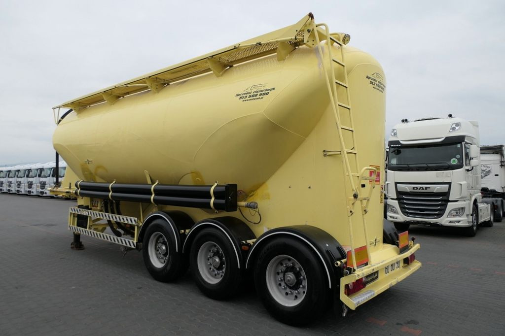 Spitzer CEMENTONACZEPA / 39000 L / SILOS / Spitzer CEMENTONACZEPA / 39000 L / SILOS / - Citerne pulvérulente: photos 4 Spitzer CEMENTONACZEPA / 39000 L / SILOS / Spitzer CEMENTONACZEPA / 39000 L / SILOS / - Citerne pulvérulente: photos 4