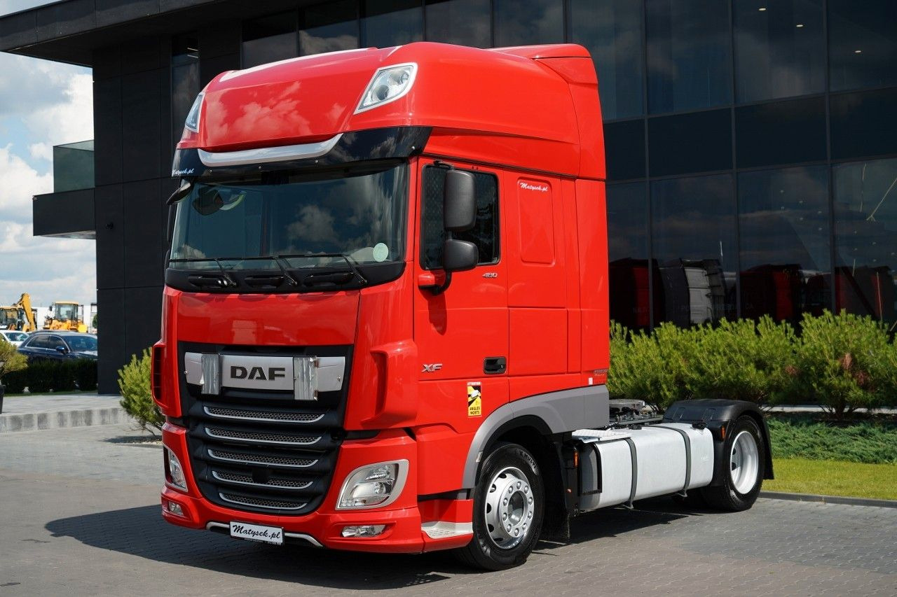 DAF XF 480 / LOW DECK / MEGA / 2021 / SSC / PO ZŁOTY - Tracteur routier: photos 4 DAF XF 480 / LOW DECK / MEGA / 2021 / SSC / PO ZŁOTY - Tracteur routier: photos 4