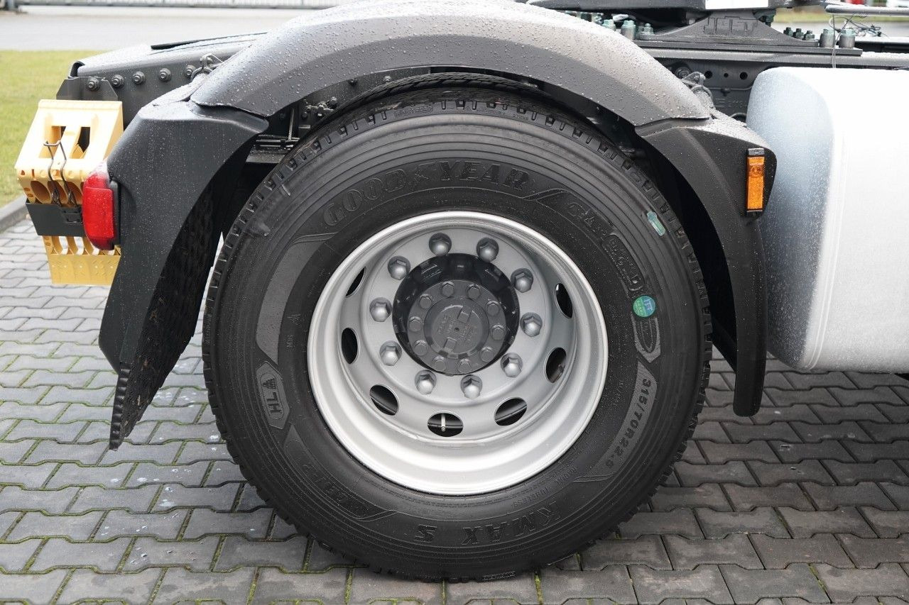 Tracteur routier DAF XF 480 / SUPER SPACE CAB / 2021: photos 21