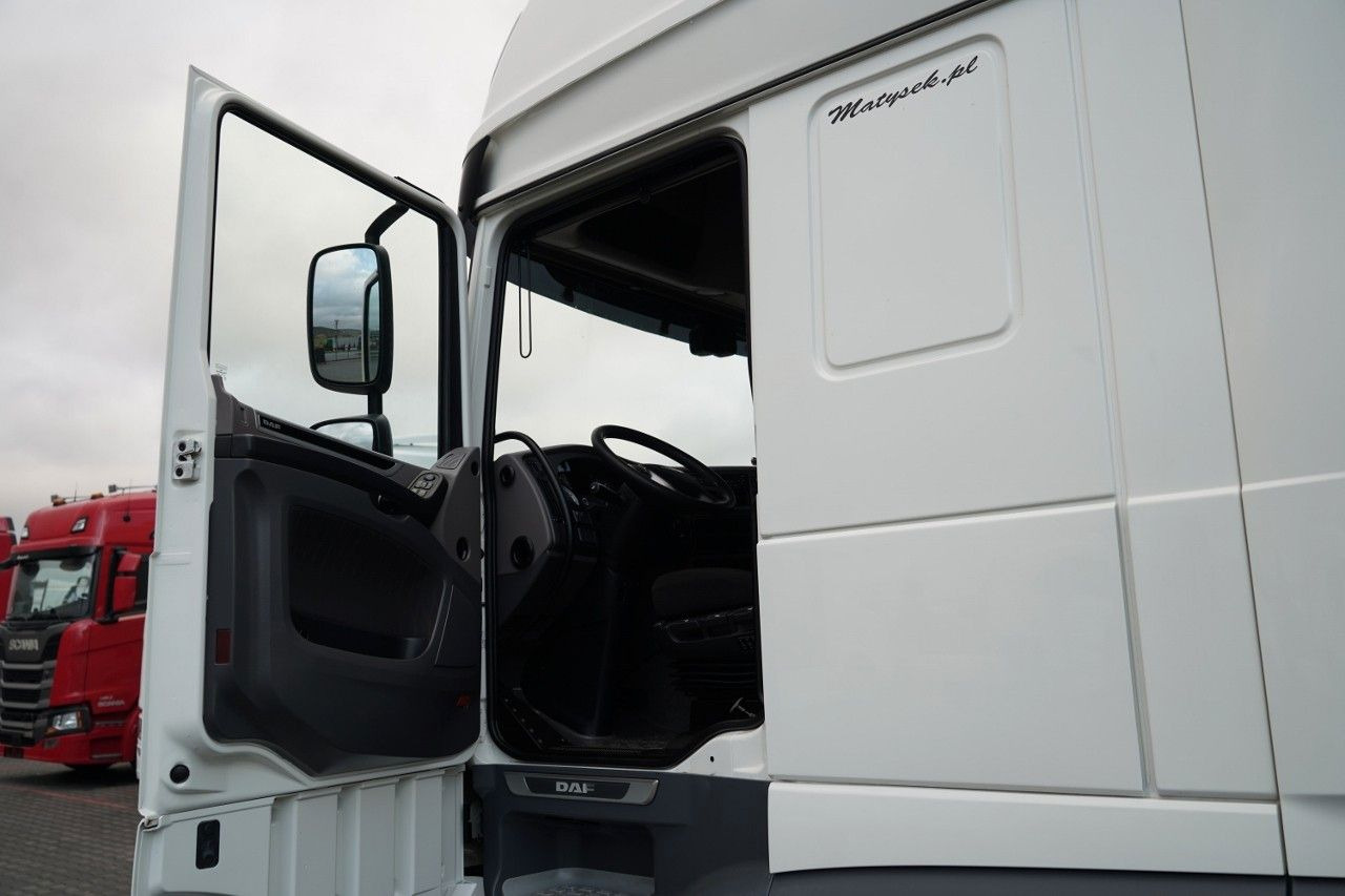 Tracteur routier DAF XF 480 / SUPER SPACE CAB / 2021: photos 22