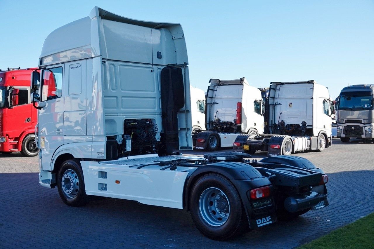 DAF XF 480 / SUPER SPACE CAB / I-PARK COOL / OPONY - Tracteur routier: photos 4 DAF XF 480 / SUPER SPACE CAB / I-PARK COOL / OPONY - Tracteur routier: photos 4