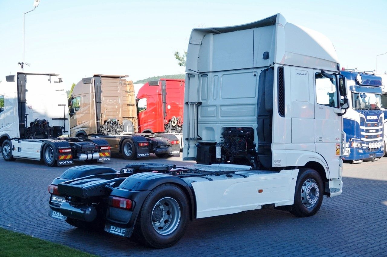 DAF XF 480 / SUPER SPACE CAB / I-PARK COOL / OPONY - Tracteur routier: photos 5 DAF XF 480 / SUPER SPACE CAB / I-PARK COOL / OPONY - Tracteur routier: photos 5