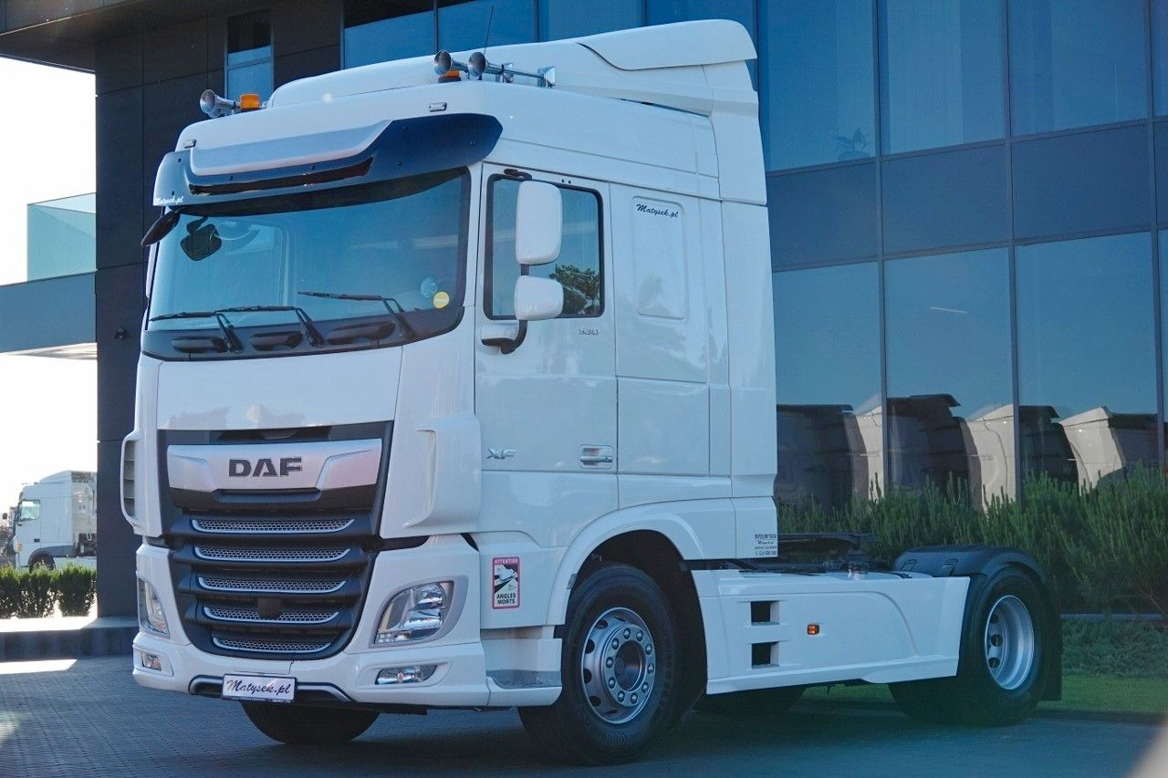 DAF XF 530 / HYDRAULIKA / RETARDER / I-PARK COOL / S - Tracteur routier: photos 1 DAF XF 530 / HYDRAULIKA / RETARDER / I-PARK COOL / S - Tracteur routier: photos 1