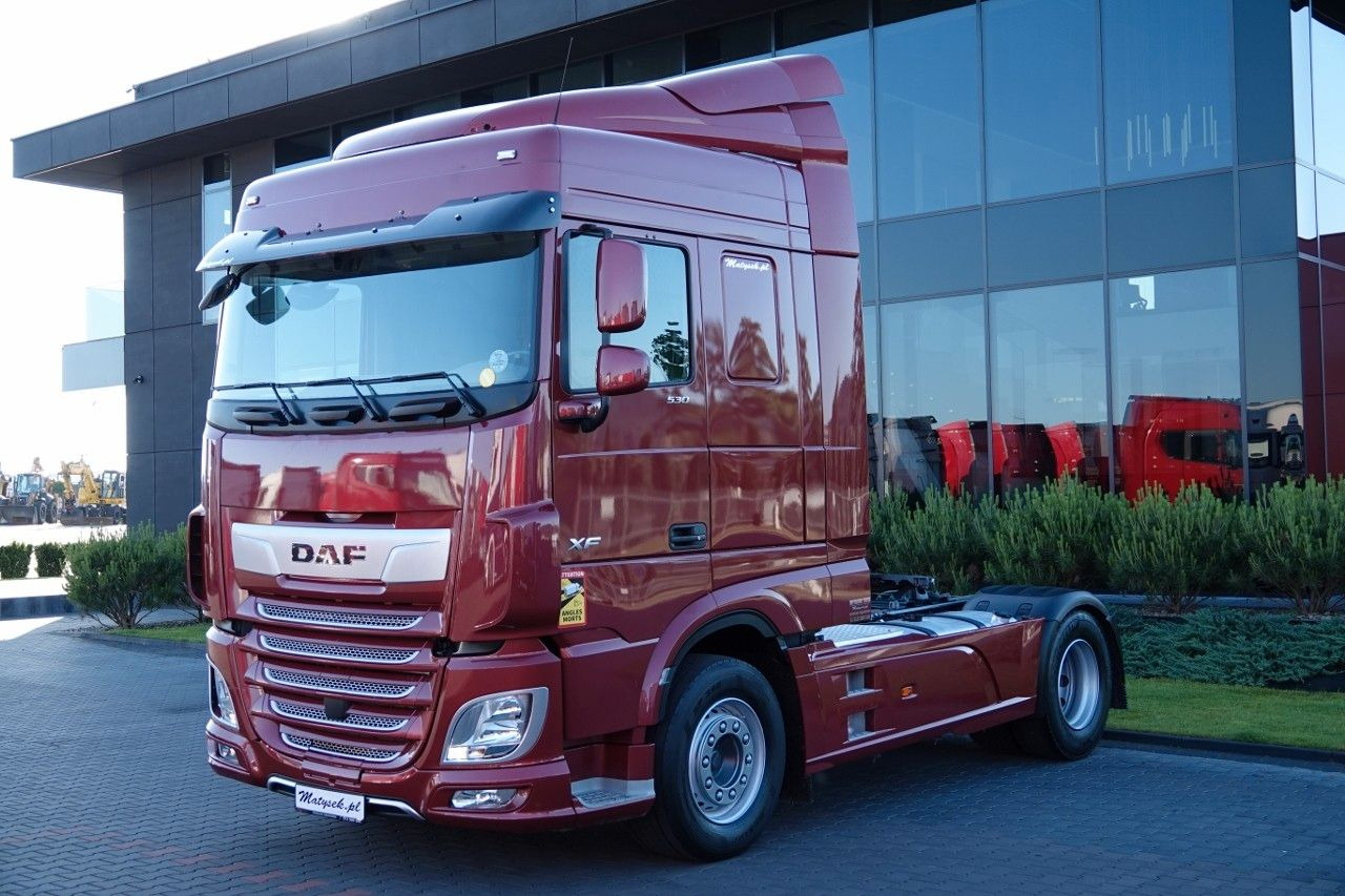 DAF XF 530 / RETARDER / I-PARK COOL / SPACE CAB - Tracteur routier: photos 2 DAF XF 530 / RETARDER / I-PARK COOL / SPACE CAB - Tracteur routier: photos 2