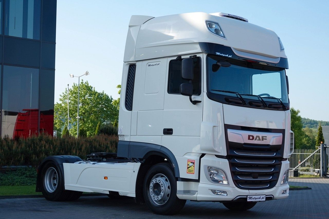 DAF XF 530 / RETARDER / I-PARK COOL / SSC / PO KONTR - Tracteur routier: photos 2 DAF XF 530 / RETARDER / I-PARK COOL / SSC / PO KONTR - Tracteur routier: photos 2