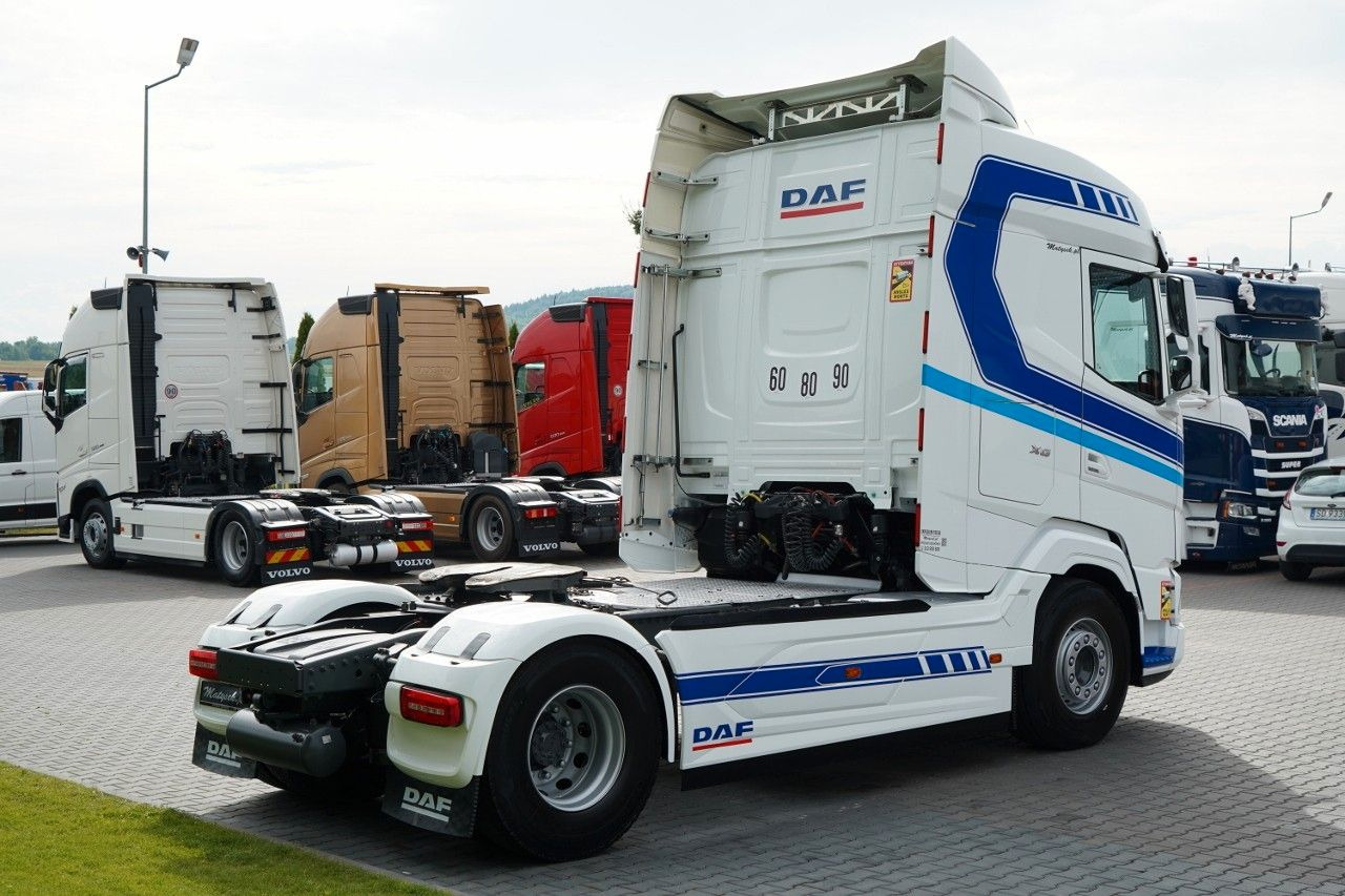 DAF XG 530 / RETARDER / FULL AIRMATIC / I-PARK COOL - Tracteur routier: photos 4 DAF XG 530 / RETARDER / FULL AIRMATIC / I-PARK COOL - Tracteur routier: photos 4