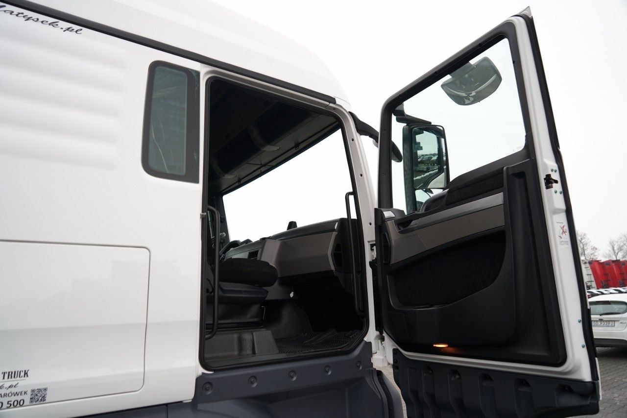 Tracteur routier MAN TGX 18.470 / 4x4 / HYDRAULIKA / HYDRODRIVE / OP: photos 37 Tracteur routier MAN TGX 18.470 / 4x4 / HYDRAULIKA / HYDRODRIVE / OP: photos 37