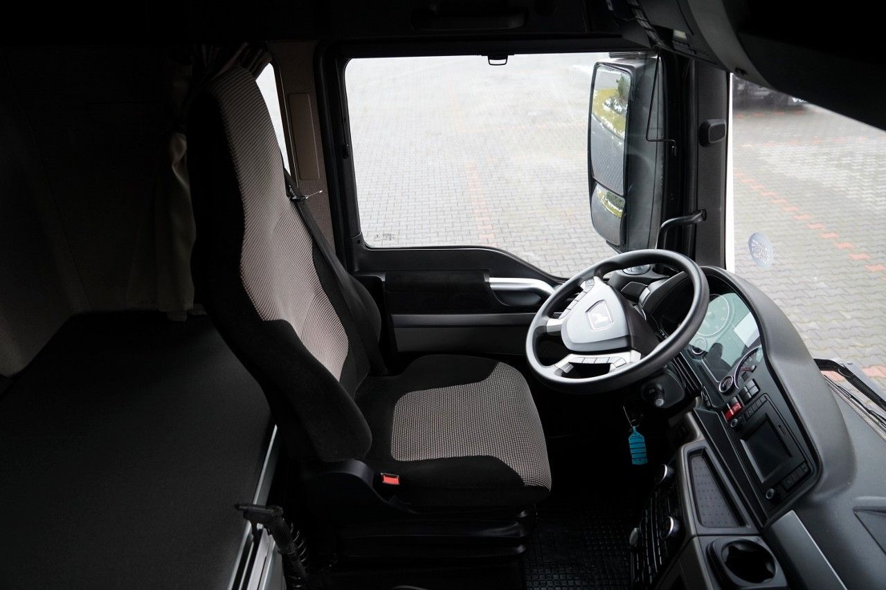 Tracteur routier MAN TGX 18.470 / 4x4 / HYDRAULIKA / HYDRODRIVE / OP: photos 28 Tracteur routier MAN TGX 18.470 / 4x4 / HYDRAULIKA / HYDRODRIVE / OP: photos 28