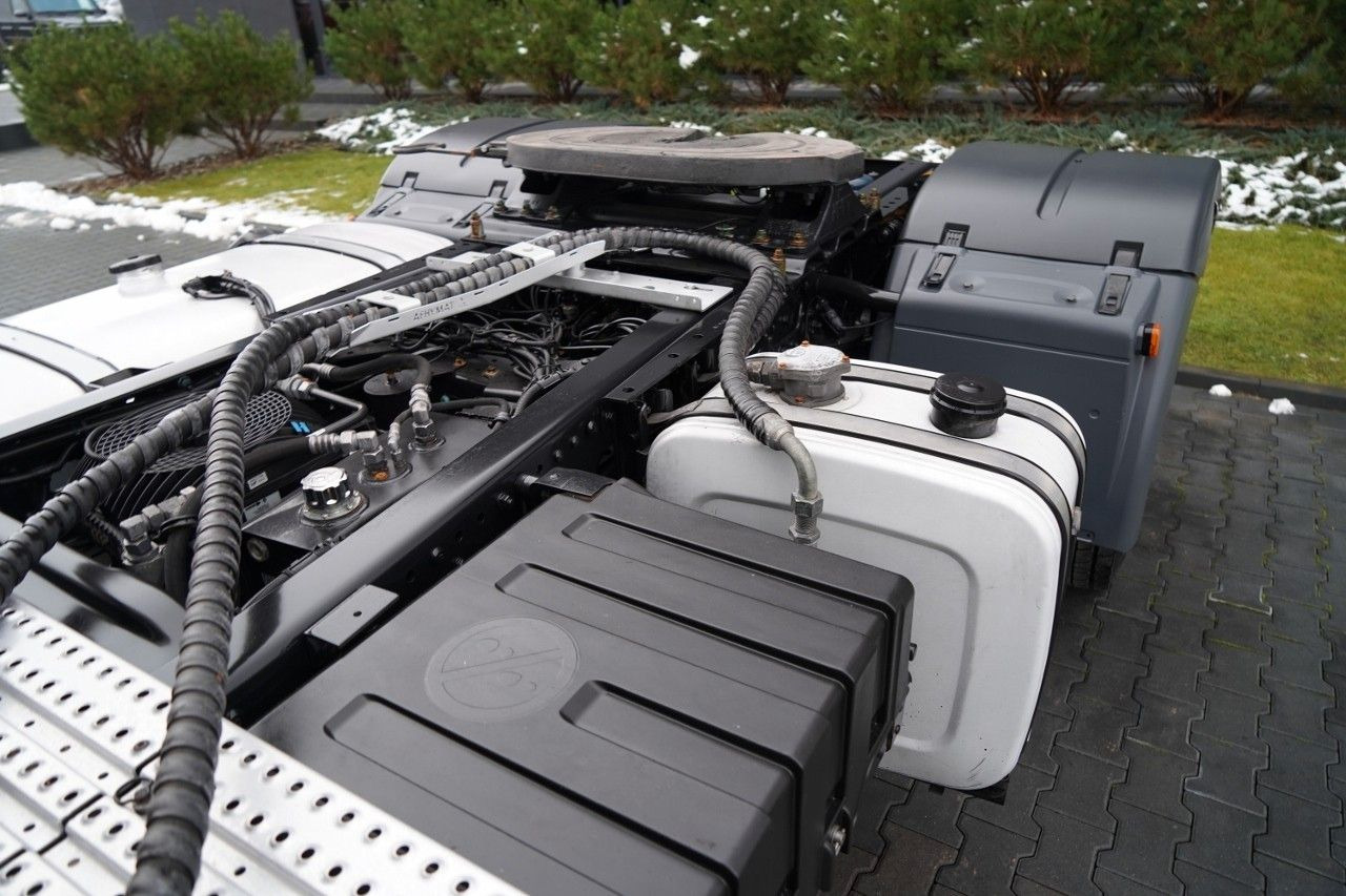 Tracteur routier MAN TGX 18.470 / 4x4 / HYDRAULIKA / HYDRODRIVE / OP: photos 12 Tracteur routier MAN TGX 18.470 / 4x4 / HYDRAULIKA / HYDRODRIVE / OP: photos 12