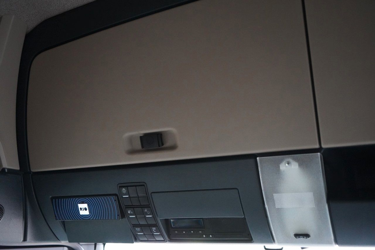 Tracteur routier MAN TGX 18.470 / 4x4 / HYDRAULIKA / HYDRODRIVE / OP: photos 34 Tracteur routier MAN TGX 18.470 / 4x4 / HYDRAULIKA / HYDRODRIVE / OP: photos 34