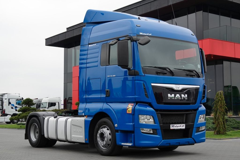 MAN TGX 18. 480 / MANUAL / XLX / 2015 ROK / 1400 L - Tracteur routier: photos 2 MAN TGX 18. 480 / MANUAL / XLX / 2015 ROK / 1400 L - Tracteur routier: photos 2
