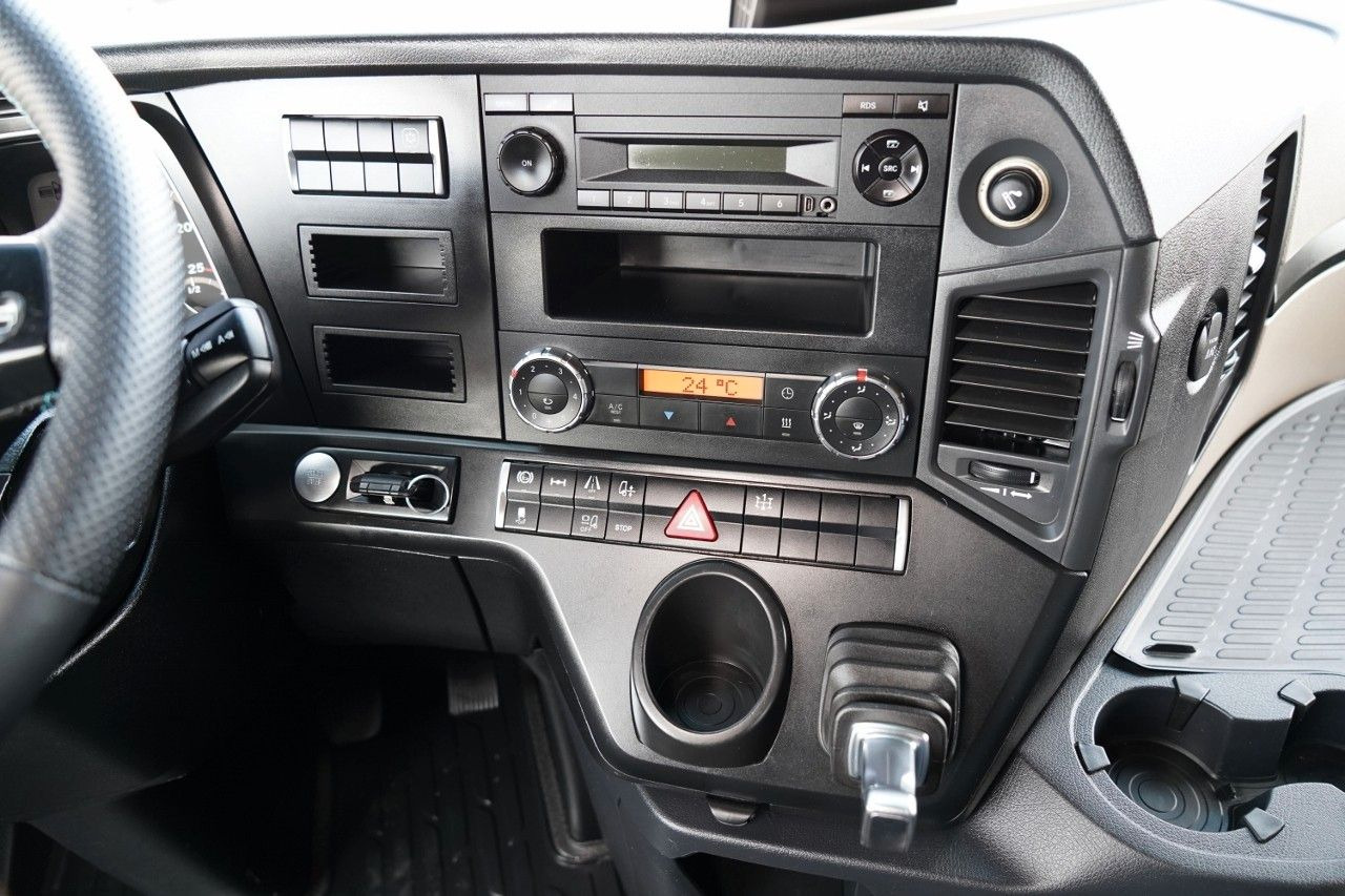 Tracteur routier Mercedes-Benz ACTROS 1848 / STREAM SPACE / 2019 / ALUFELGI: photos 26 Tracteur routier Mercedes-Benz ACTROS 1848 / STREAM SPACE / 2019 / ALUFELGI: photos 26