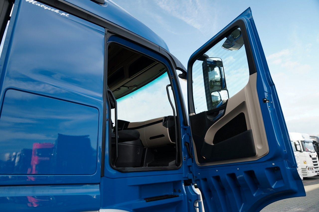 Tracteur routier Mercedes-Benz ACTROS 1848 / STREAM SPACE / 2019 / ALUFELGI: photos 32 Tracteur routier Mercedes-Benz ACTROS 1848 / STREAM SPACE / 2019 / ALUFELGI: photos 32