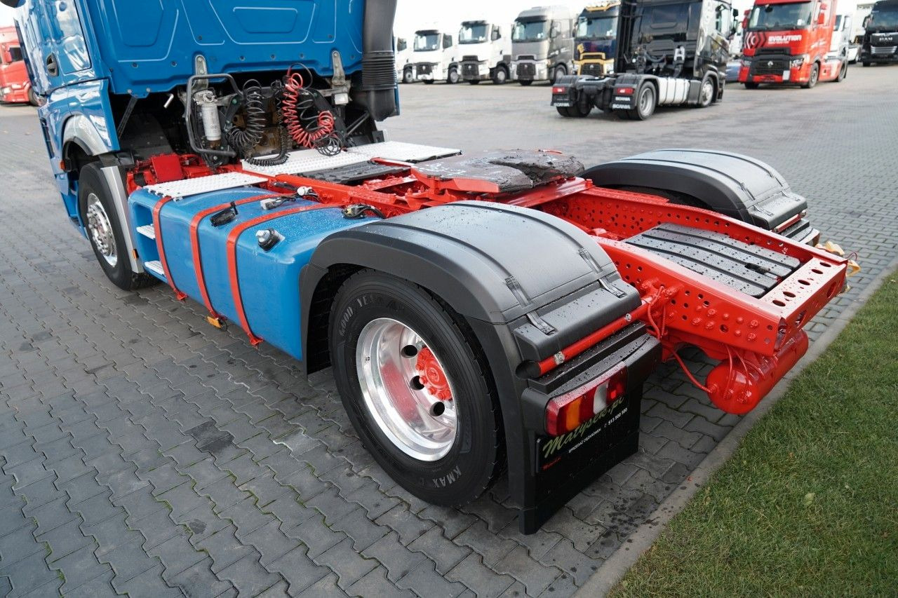 Tracteur routier Mercedes-Benz ACTROS 1848 / STREAM SPACE / 2019 / ALUFELGI: photos 14 Tracteur routier Mercedes-Benz ACTROS 1848 / STREAM SPACE / 2019 / ALUFELGI: photos 14