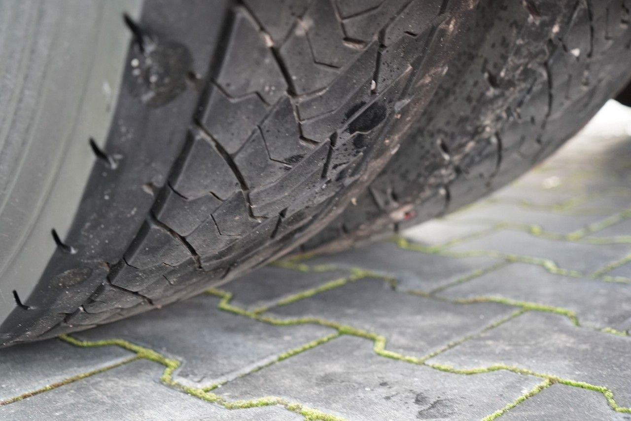 Tracteur routier Mercedes-Benz ACTROS 1848 / STREAM SPACE / 2019 / ALUFELGI: photos 18 Tracteur routier Mercedes-Benz ACTROS 1848 / STREAM SPACE / 2019 / ALUFELGI: photos 18