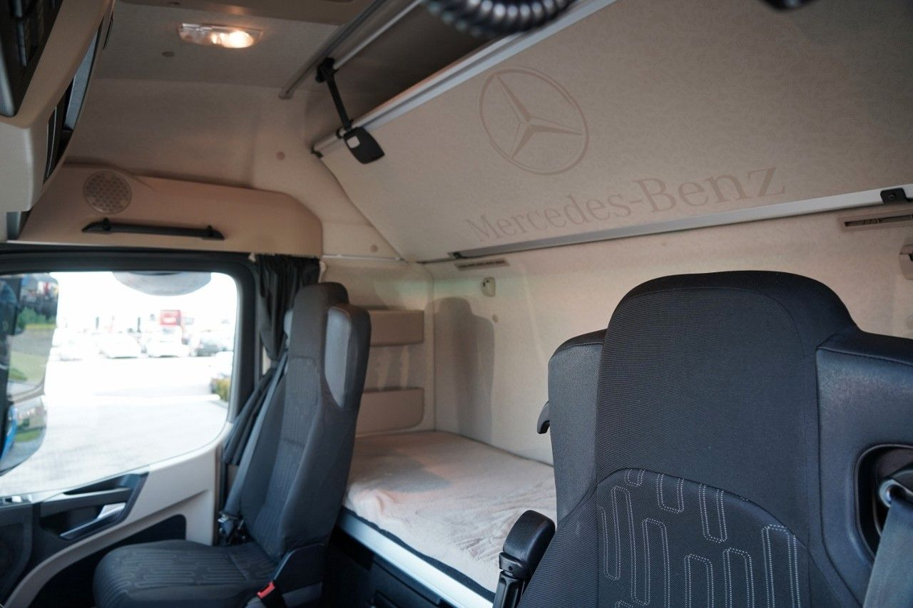 Tracteur routier Mercedes-Benz ACTROS 1848 / STREAM SPACE / 2019 / ALUFELGI: photos 23 Tracteur routier Mercedes-Benz ACTROS 1848 / STREAM SPACE / 2019 / ALUFELGI: photos 23