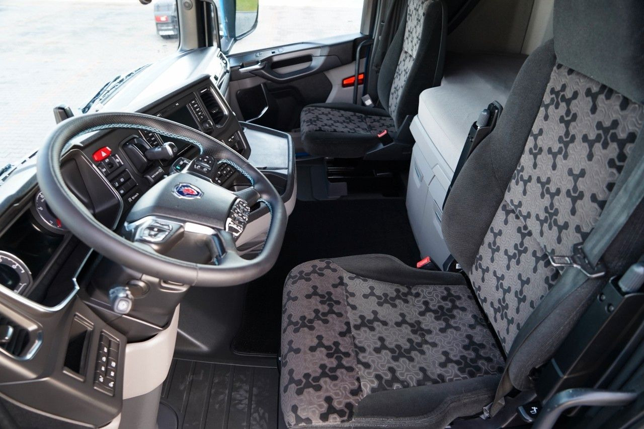 Tracteur routier Scania S 500 / RETARDER / I-PARK COOL / ALUFELGI: photos 24 Tracteur routier Scania S 500 / RETARDER / I-PARK COOL / ALUFELGI: photos 24