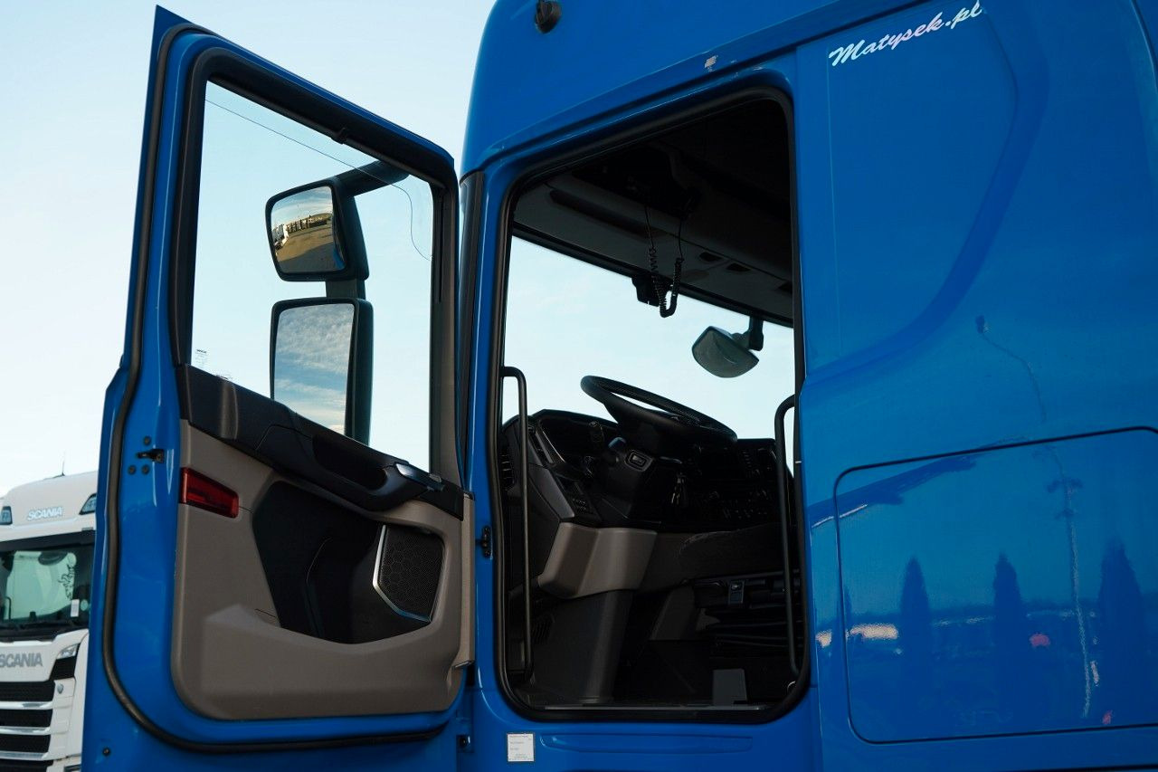 Tracteur routier Scania S 500 / RETARDER / I-PARK COOL / ALUFELGI: photos 22 Tracteur routier Scania S 500 / RETARDER / I-PARK COOL / ALUFELGI: photos 22