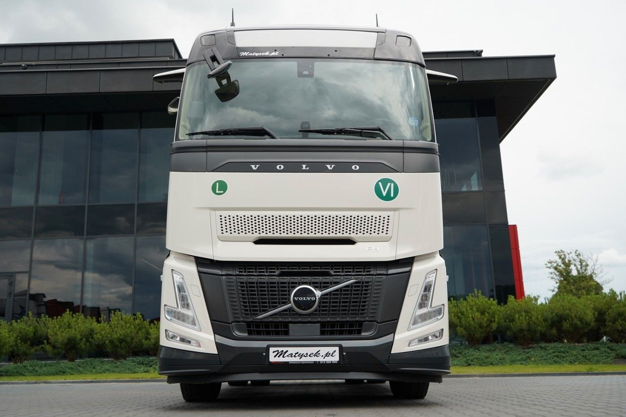Volvo FH 500 AERO / 2025 ROK / I-SAVE / XXL / 50 TYS. - Tracteur routier: photos 2 Volvo FH 500 AERO / 2025 ROK / I-SAVE / XXL / 50 TYS. - Tracteur routier: photos 2