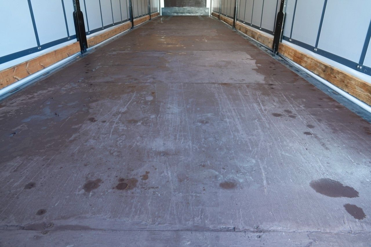 Semi-remorque rideaux coulissants neuf Wielton FIRANKA MEGA / LOWDECK / OŚ PODNOSZONA / DACH PO: photos 13 Semi-remorque rideaux coulissants neuf Wielton FIRANKA MEGA / LOWDECK / OŚ PODNOSZONA / DACH PO: photos 13