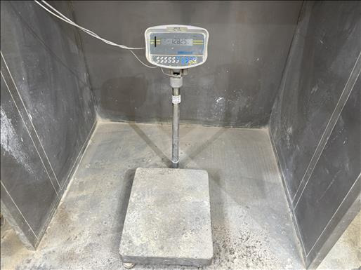 Adam GFK75 Platform scale - Machine agroalimentaire: photos 1 Adam GFK75 Platform scale - Machine agroalimentaire: photos 1