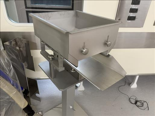 EK SFA35 Vibratory hopper - Machine agroalimentaire: photos 2 EK SFA35 Vibratory hopper - Machine agroalimentaire: photos 2