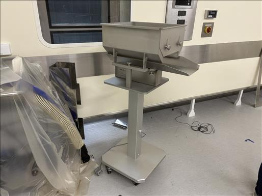 EK SFA35 Vibratory hopper - Machine agroalimentaire: photos 1 EK SFA35 Vibratory hopper - Machine agroalimentaire: photos 1