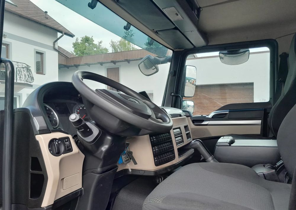 Crédit-bail de  MAN TGL 12.250 nowe urządzenie hakowe SKIBICKI HKS 8/3300  ATEGO / TGM MAN TGL 12.250 nowe urządzenie hakowe SKIBICKI HKS 8/3300  ATEGO / TGM: photos 6