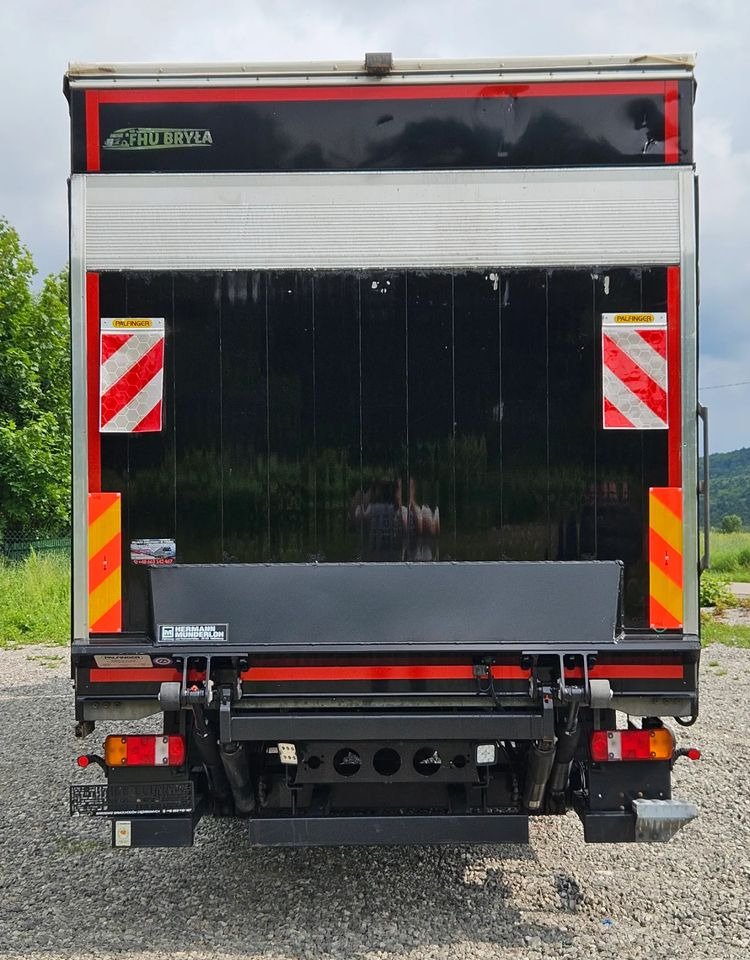 MAN TGM 12.290/15.290/E6/FIRANKA/BOCZNE DRZWI/BURTO-FIRANKA/18PALET/WINDA/NISKI PRZEBIEG/2018/CAŁY NA PODUSZKACH/SERWISOWANY - Camion à rideaux coulissants: photos 5 MAN TGM 12.290/15.290/E6/FIRANKA/BOCZNE DRZWI/BURTO-FIRANKA/18PALET/WINDA/NISKI PRZEBIEG/2018/CAŁY NA PODUSZKACH/SERWISOWANY - Camion à rideaux coulissants: photos 5
