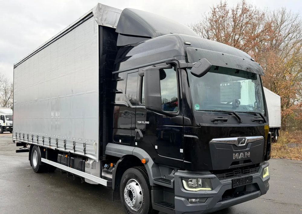 MAN TGM 15.290 / NOWY MODEL / E6 / 18PALET / 7720 ŁADOWNOŚĆ / SERWISOWANY / NOWY TACHOGRAF / NISKI PRZEBIEG / WINDA / FIRANKA / SPROWADZONY / 2022 / NISKI PRZEBIEG /PIERWSZY WŁAŚCICIEL/ - Camion à rideaux coulissants: photos 1 MAN TGM 15.290 / NOWY MODEL / E6 / 18PALET / 7720 ŁADOWNOŚĆ / SERWISOWANY / NOWY TACHOGRAF / NISKI PRZEBIEG / WINDA / FIRANKA / SPROWADZONY / 2022 / NISKI PRZEBIEG /PIERWSZY WŁAŚCICIEL/ - Camion à rideaux coulissants: photos 1