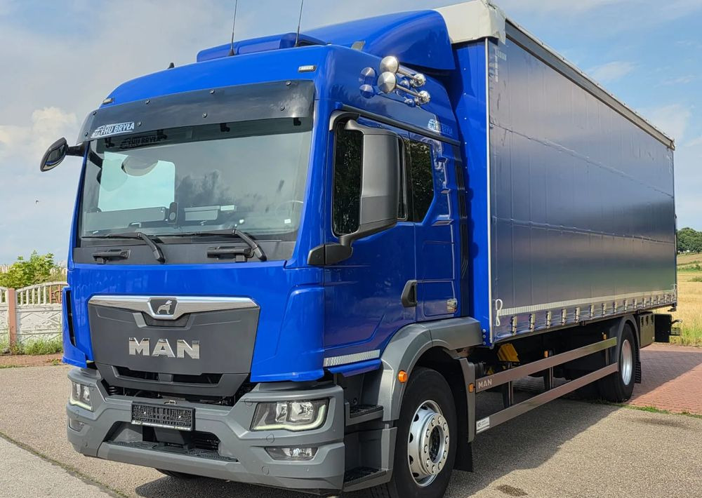Camion à rideaux coulissants MAN TGM 18.320 / 18.290 / NOWY MODEL / E6 / 20PALET / 9200 ŁADOWNOŚĆ / SERWISOWANY / NISKI PRZEBIEG / WINDA / FIRANKA / SPROWADZONY / 2021 / NISKI PRZEBIEG /PIERWSZY WŁAŚCICIEL/: photos 8