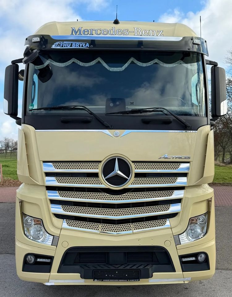 Mercedes-Benz ACTROS 1846 / FIRANKA / WINDA / 18 EUROPALET / AUTOMAT / Z NIEMIEC / 2019 / PRZEBIEG 370 TYŚ KM - Camion à rideaux coulissants: photos 3 Mercedes-Benz ACTROS 1846 / FIRANKA / WINDA / 18 EUROPALET / AUTOMAT / Z NIEMIEC / 2019 / PRZEBIEG 370 TYŚ KM - Camion à rideaux coulissants: photos 3