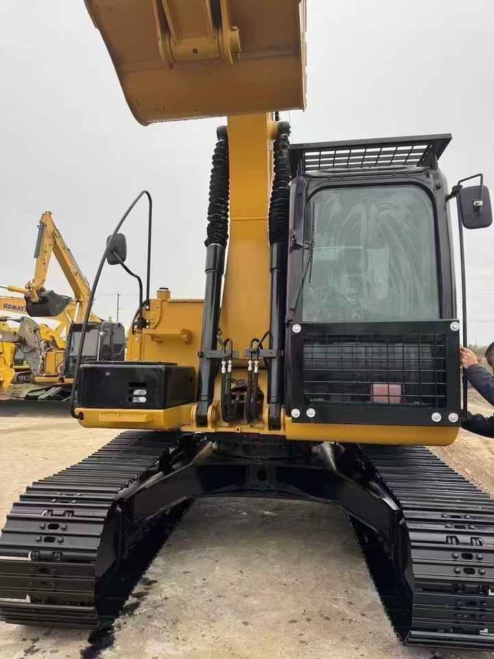 Pelle sur chenille CATERPILLAR CAT 312 D: photos 7 Pelle sur chenille CATERPILLAR CAT 312 D: photos 7